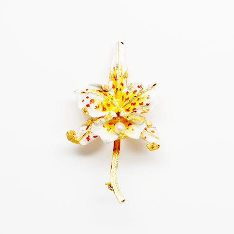 18K Yellow Gold & Pearl Enameled Flower Pin
