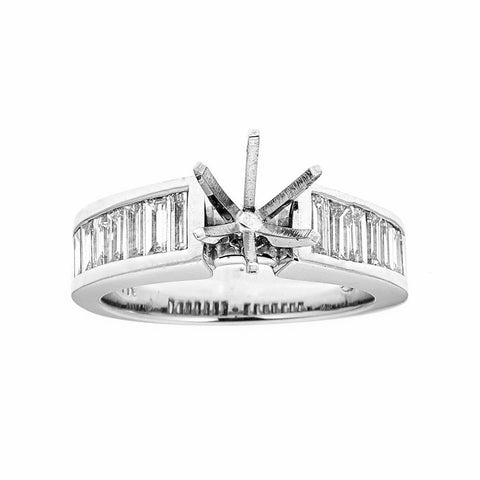 14k White Gold and Diamonds Engagement Ring